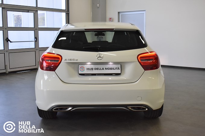 MERCEDES-BENZ A 180 d Sport